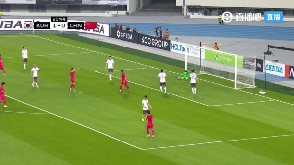 国足20分钟0-2追赶  韩国！朱辰杰冒顶 35岁朱玟奎无人盯防轻松破门