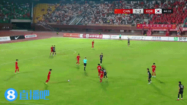 半场结束前连丢两球！国少防线再次失守，U16国足1-3追赶  韩国U16