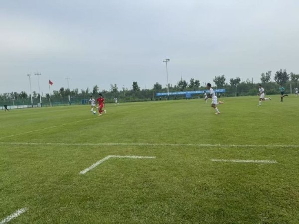 青少年男足初中年龄段U15组总决赛，上海海港3:1石嘴山实验恒星