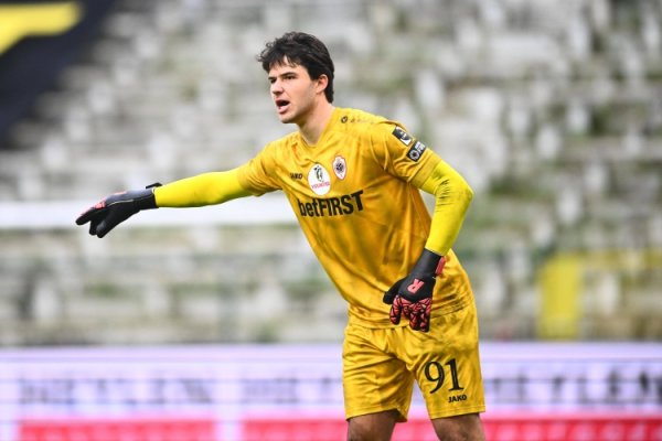 talkSPORT：曼联与23岁门将拉门斯达个人协议，转会费约1700万镑