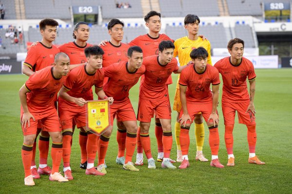 国足被苏州拒训？朱艺辟谣：国足主帅尚未落实，最近也无集训计划