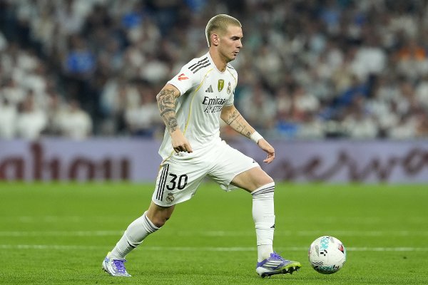 西甲球员身价涨幅榜前十:马斯坦托诺上涨2000万欧居首 西甲球员身价涨幅榜前十:马斯坦托诺上涨2000万欧居首