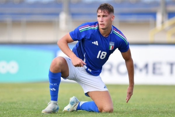 埃斯波西托：进球应该是起点而非终点，如今要专注于闯进世界杯