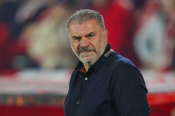 邮报谈澳波下课：森林队高层决策失误，本来就不该邀澳波执教