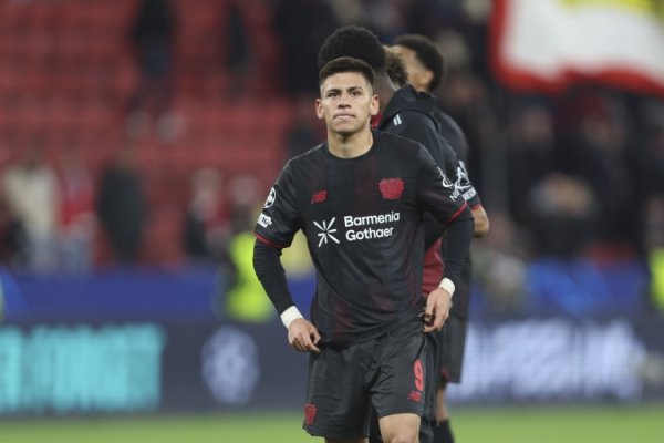 欧冠主场丢6球，勒沃库森是历史上第二支有此遭遇的德国球队