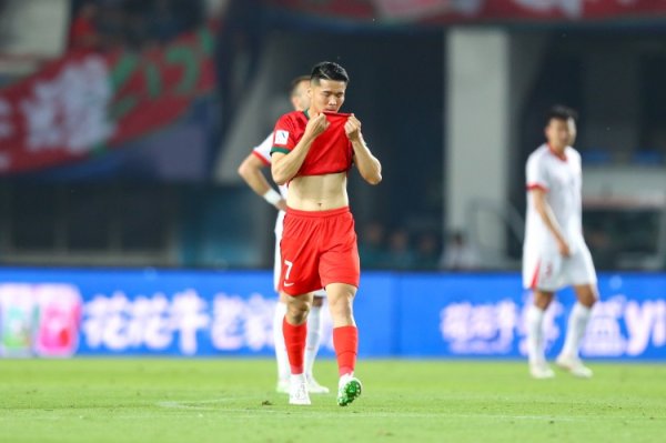 钟义浩:年初险些离队、冬训减重14斤 特别想为河南拼来一个第一名 钟义浩:年初险些离队、冬训减重14斤 特别想为河南拼来一个第一名