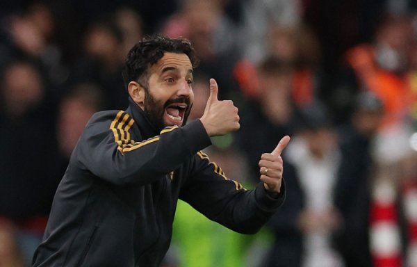 曼联近3次联赛对阵诺丁汉森林皆落败,上次4连败是在1910年 曼联近3次联赛对阵诺丁汉森林皆落败,上次4连败是在1910年