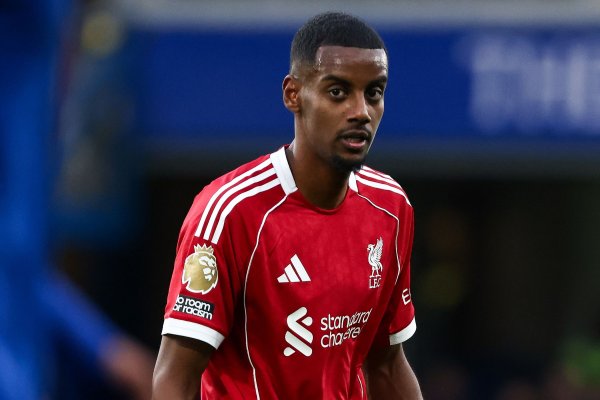 波特:希望伊萨克周末能出战曼城,然后随国家队出征 波特:希望伊萨克周末能出战曼城,然后随国家队出征