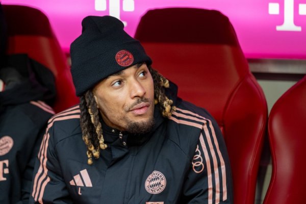 记者:拜仁愿意冬窗让博伊离队,若报价合适俱乐部已准备好谈判 记者:拜仁愿意冬窗让博伊离队,若报价合适俱乐部已准备好谈判