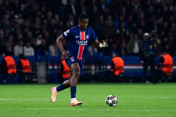 霍金斯:帕乔已和巴黎续约至2030年,未官宣只因球队习惯集中宣布 霍金斯:帕乔已和巴黎续约至2030年,未官宣只因球队习惯集中宣布